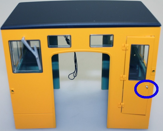 (image for) 45ton Diesel cab yellow broken handle ( LS Kit Bashing )
